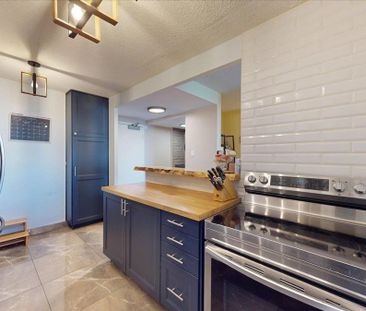 For Lease - 40 Panorama Court, Toronto, Ontario - Photo 5