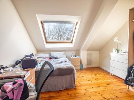 4 bedroom apartment to rent - Photo 3