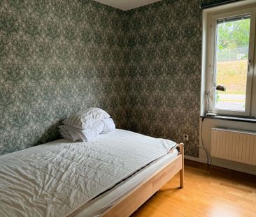 Båstadsvägen, Johanneshov - Photo 1