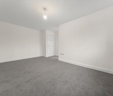 Heyes Gardens , Lathom - Photo 6