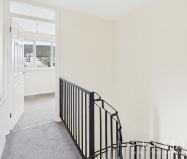 2 bedroom semi-detached house to rent - Photo 6