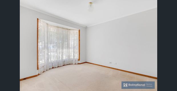 VERY TIDY AND SPACIOUS THREE BEDROOM HOME - Photo 1