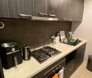 North Melbourne - Photo 3