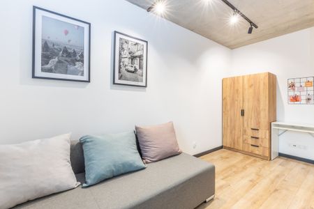 2 pokoje, wysoki standard, niski czynsz! - Zdjęcie 3