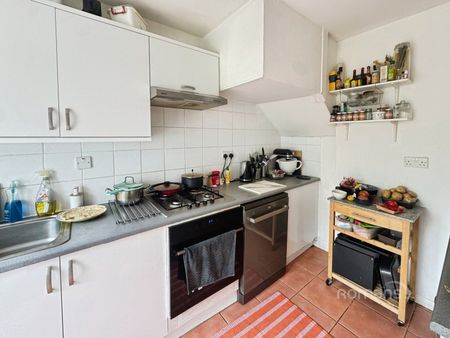 3 bedroom house to rent - Photo 2