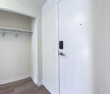 For Lease - 15 Watergarden Drive Unit# 3206, Mississauga, Ontario - Photo 5