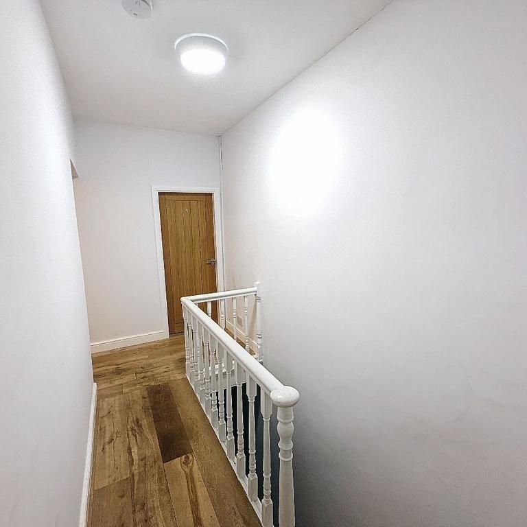6 bedroom house share to rent - Photo 1