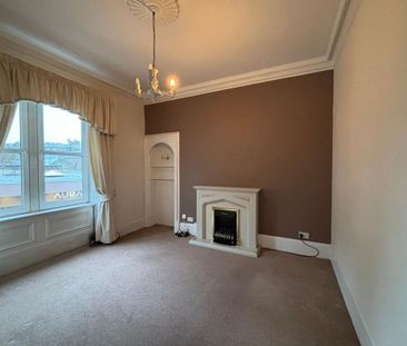 3 bedroom apartment to rent - Photo 3