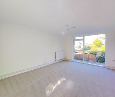 Flat to rent in Lilac Court, Cambridge, CB1 7AY - Photo 3