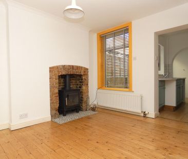 2 bedroom terraced house to rent - Photo 5