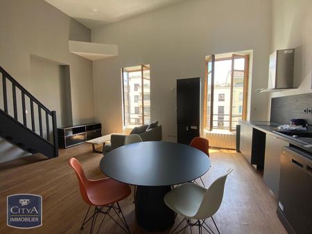 Location Appartement 4 pièces 68m² LYON 3ème - Photo 4