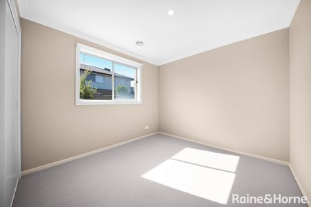 9 Grain Road, Wyndham Vale, VIC 3024 - Photo 4