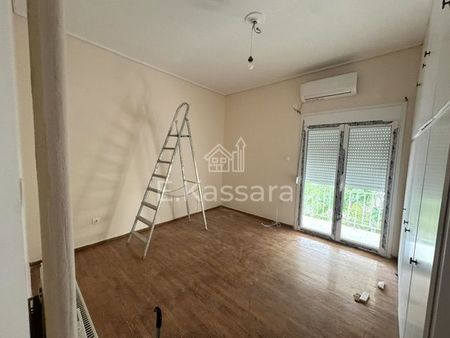 Διαμέρισμα για ενοικίαση Εξάρχεια - Νεάπολη - Φωτογραφία 2