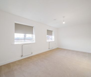 Kingfisher Drive - Photo 5