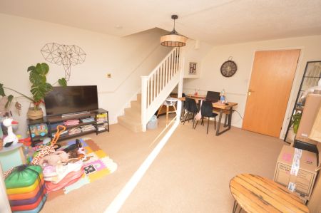 Rushforth Place, Exwick, Exeter, EX4 - Photo 2