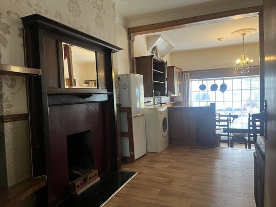 Lewes Road, Brighton - Photo 1