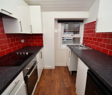 3 bed flat to rent in Menock Road, Glasgow, G44 - Photo 4