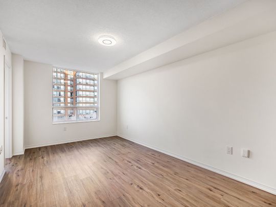 For Lease - 1270 Maple Crossing Boulevard Unit# 1203, Burlington, Ontario - Photo 1