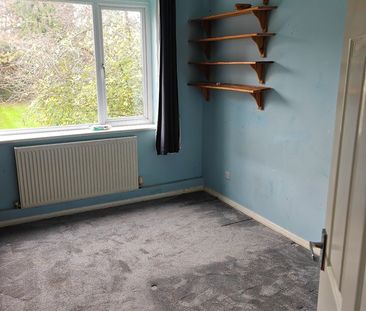 2 Bed Flat, Sherbourne Road, B27 - Photo 1