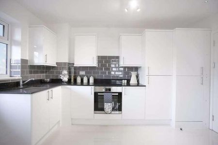 Cowper Street - Central Luton - Studio, LU1 - Photo 5