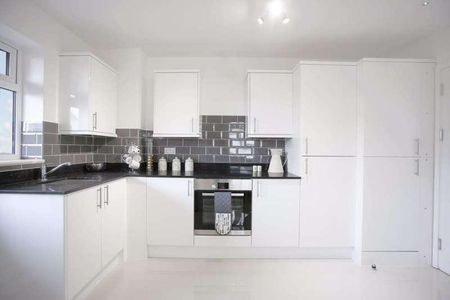 Cowper Street - Central Luton - Studio, LU1 - Photo 3