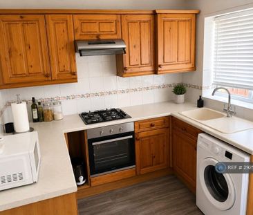 2 bedroom terraced house to rent - Photo 3