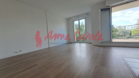 Studio avec balcon vue sur Marne – Bry-sur-Marne (Quai Louis Ferber) - Photo 2