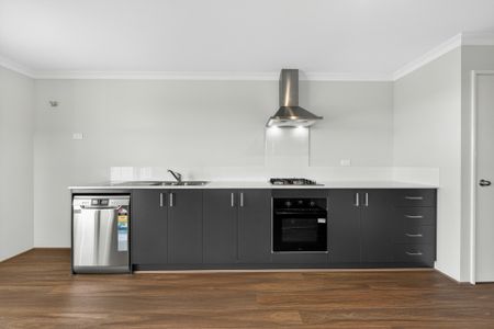 Brand New Two Bedroom Dual Living Property! - Photo 5