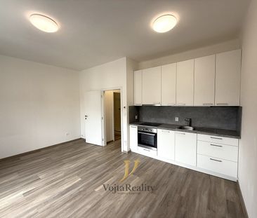 Pronájem bytu 1+kk 28 m² - Photo 3
