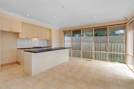 Unit 2/78 Rostrevor Parade, Mont Albert North. - Photo 4