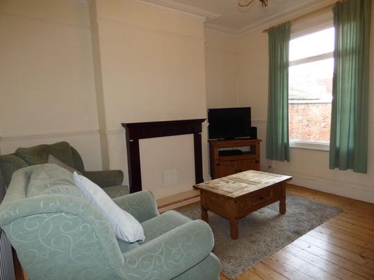 4 bedroom house to rent - Photo 1