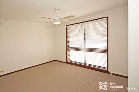 1/17 Tucker Street, 3977, Cranbourne Vic - Photo 4