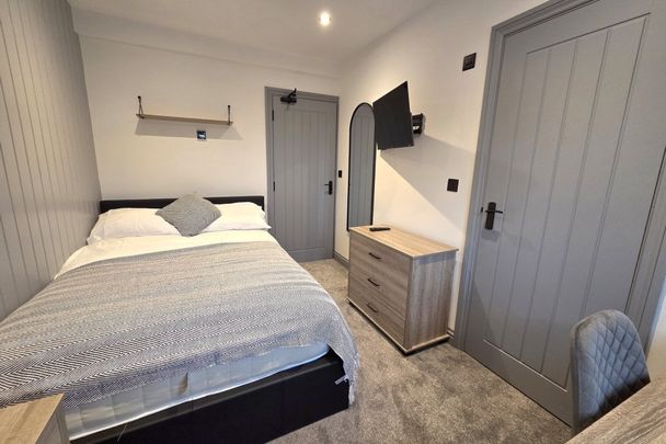 Felix Road - Photo 1