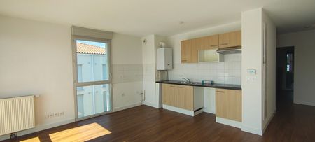 Location Appartement 3 pièces 57m² TOULOUSE 31200 - Photo 3
