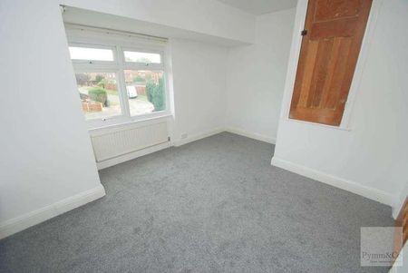 Furze Road, Norwich, NR7 - Photo 2