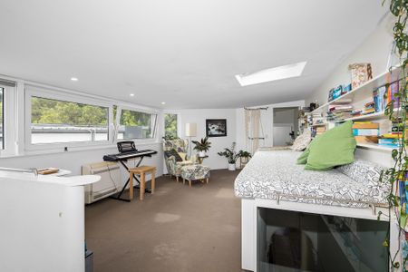 8 Ewell Street, Bondi NSW 2026 - House For Rent | Domain - Photo 2