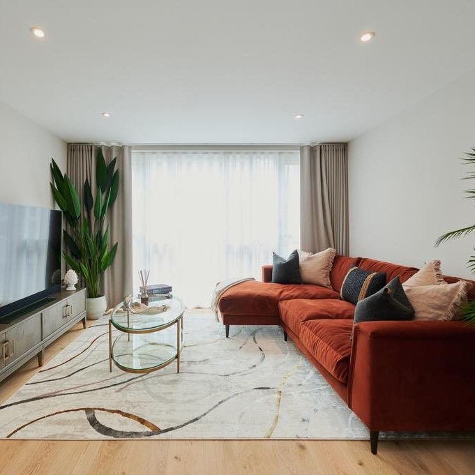 3 bedroom flat to rent - Photo 1