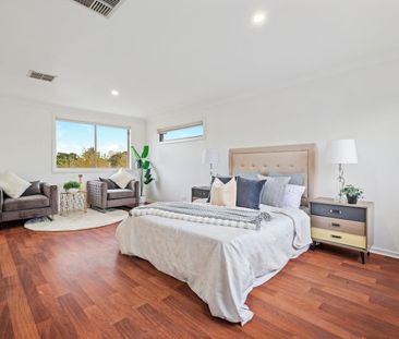 Comfortable Townhouse with convinent access to everything - Photo 2