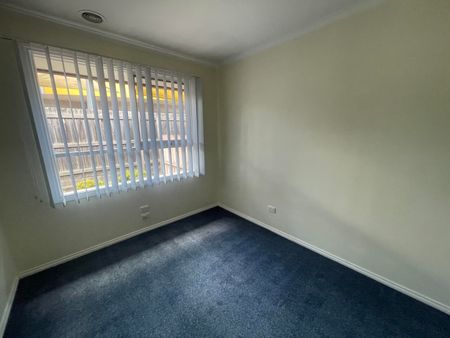 2/105 Kangaroo Road, Hughesdale VIC 3166 - Apartment For Rent | Domain - Photo 3