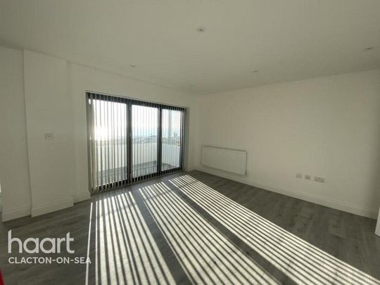 3 bedroom apartment to rent - Photo 1