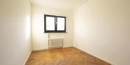 Appartement te huur in Antwerpen voor € 975 met 2 slaapkamers - Photo 3