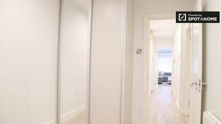 2-bedroom serviced apartment for rent in The Liberties - Photo 3