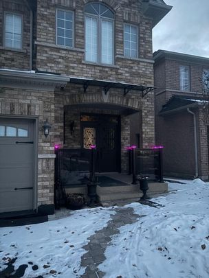For Lease - 30 Prada Court, Brampton, Ontario - Photo 1