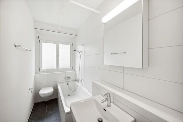 Appartement central à proximité de l’autoroute, du centre-ville et de la gare - Photo 1