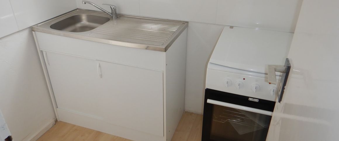 Attraktive 1-Zimmer Wohnung mit Entwicklungspotenzial – Renovierungsbedarf inklusive! - Foto 1