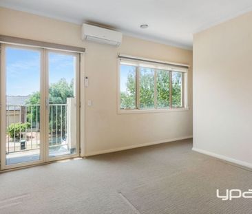 BEAUTIFUL HOME IN A CENTRAL LOCATION - Photo 6