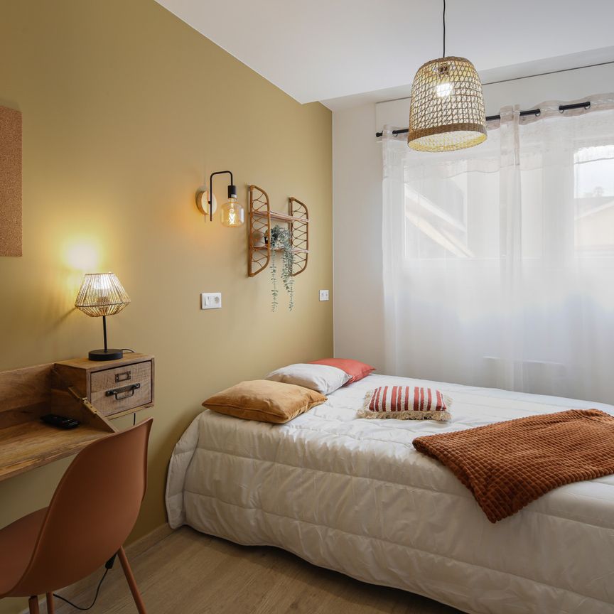 RAVAT Roommate 4 Bedrooms at Lyon 2e - Photo 2