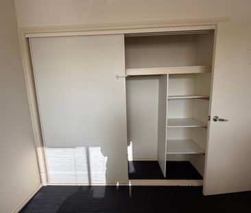 Yarraville - Photo 4