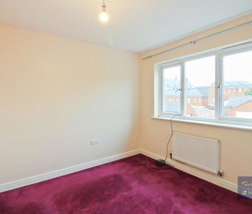 3 bedroom link detached house to rent - Photo 2