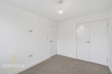 Salcombe Grove, Bolton - Photo 3